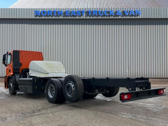 Iveco S-WAY Photo
