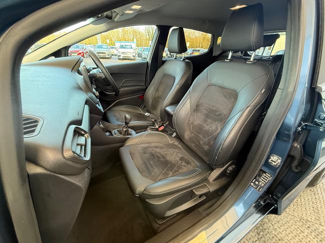 Ford Fiesta Photo 1c3351fe-8d4b-45e8-84c3-30084014fdbc.jpeg