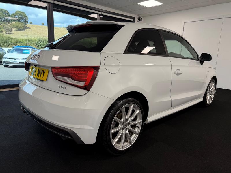 Audi A1 Photo 1c33ceab-ee7c-438d-bc67-e3834058be0e.jpg