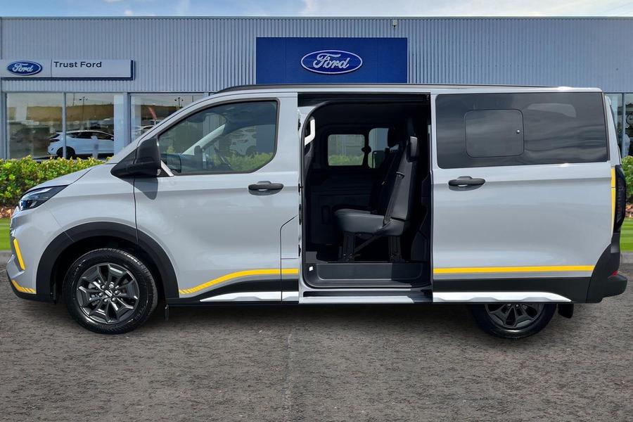 Ford TRANSIT CUSTOM Photo 1c354c20-130c-428e-ab95-2b61c9238b27.jpg
