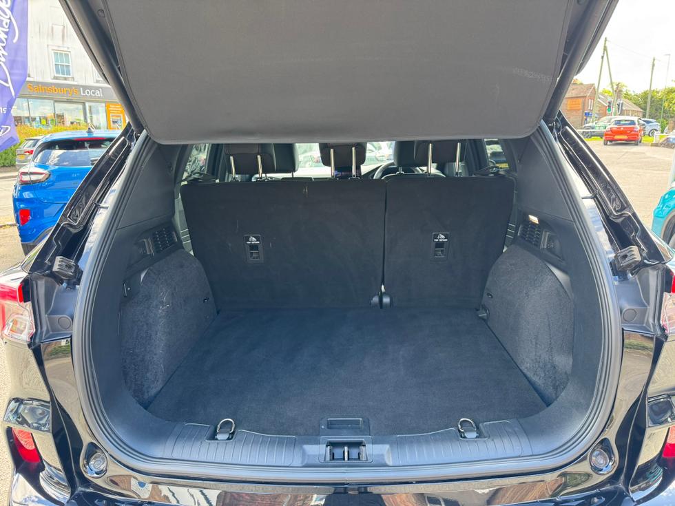 Ford Kuga Photo 1c38c0ae-3618-42b5-a456-84b177bc0b00.JPEG