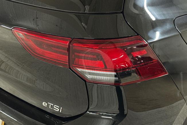 Volkswagen Golf Photo 10