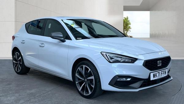Used 2021 SEAT LEON 1.4 eHybrid FR Sport 5dr DSG White at SERE Motors