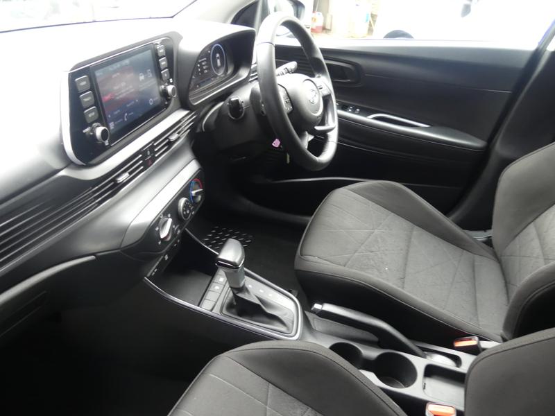 Hyundai BAYON Photo 1c5e6da3-d095-4b4d-bbfb-dad1797c1a83.jpg