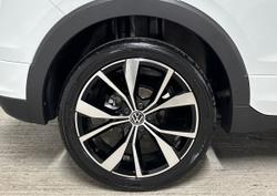 VOLKSWAGEN T-Cross Photo 5