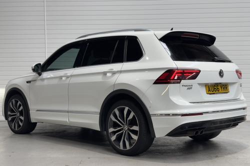 Volkswagen Tiguan Photo 1c6ebbbe-4e6a-429a-98f3-fdf1c76d306c.jpeg