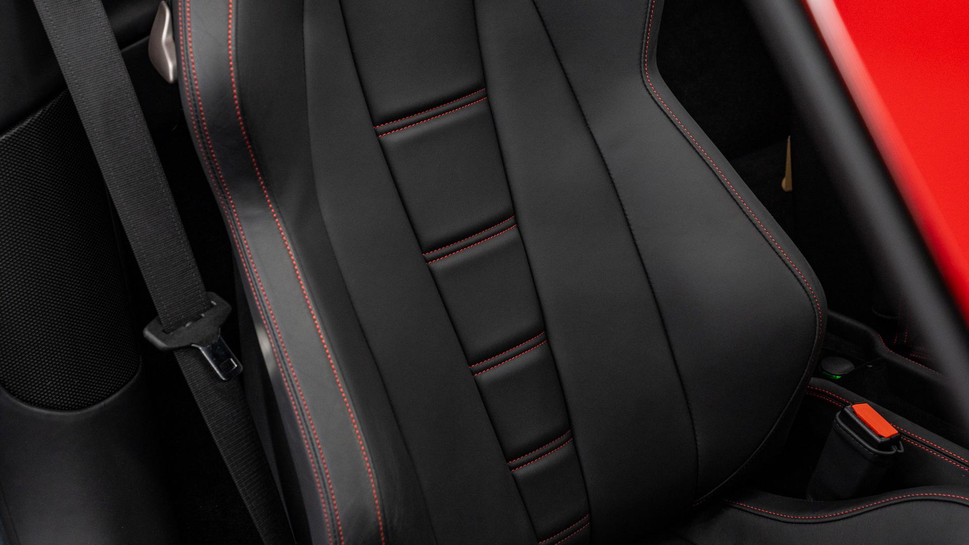 Ferrari 458 Photo 1c6ed7e7-7645-42d1-a198-6bafb6d06ba2.jpg