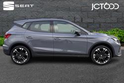 SEAT Arona Photo 4