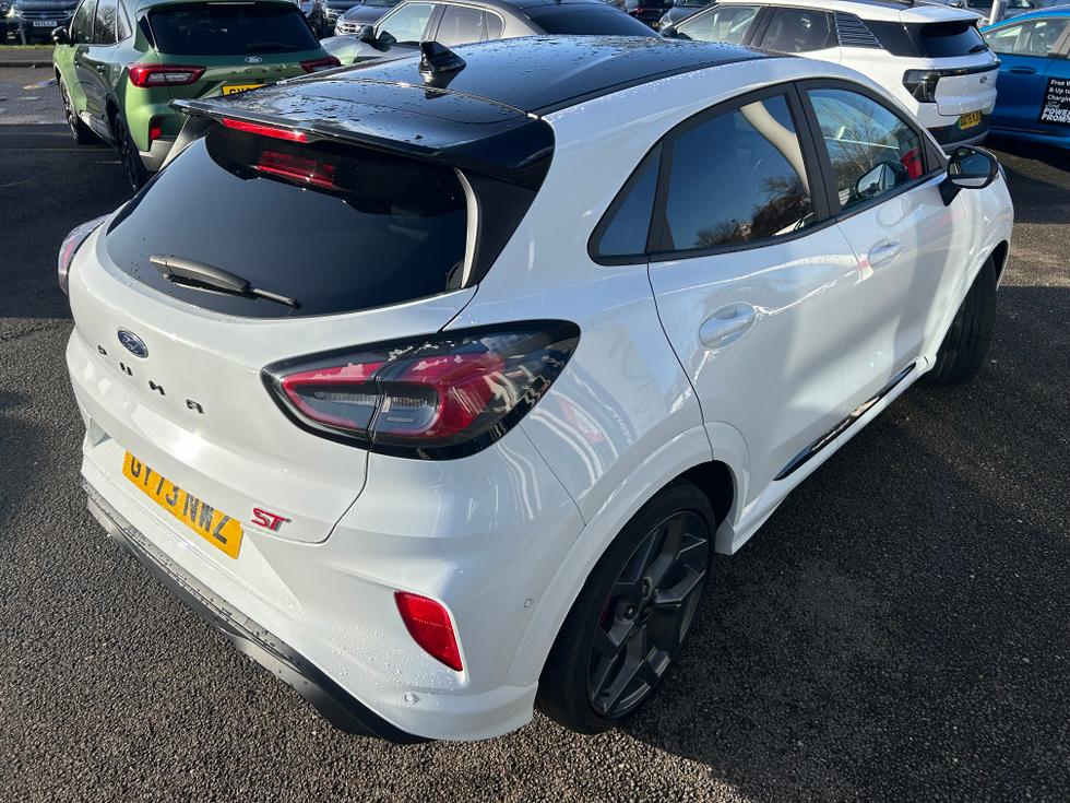 Ford Puma Photo 1c9381d9-7faf-4aef-8c0c-fc46e4fb3af3.jpeg