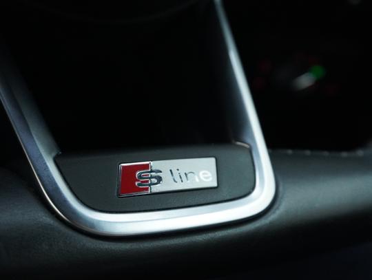 Audi TT Photo 1c9a0d32-7e5e-4c5b-b9c9-8cf18bf56932.jpg
