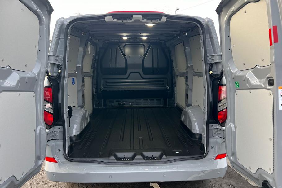 Used Ford TRANSIT CUSTOM NEWCUSTOM20 7