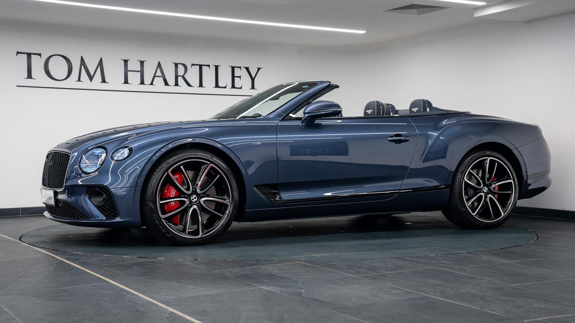 Bentley Continental Photo 1caae1e3-2a18-41fc-b55e-4858276a7d3f.jpg