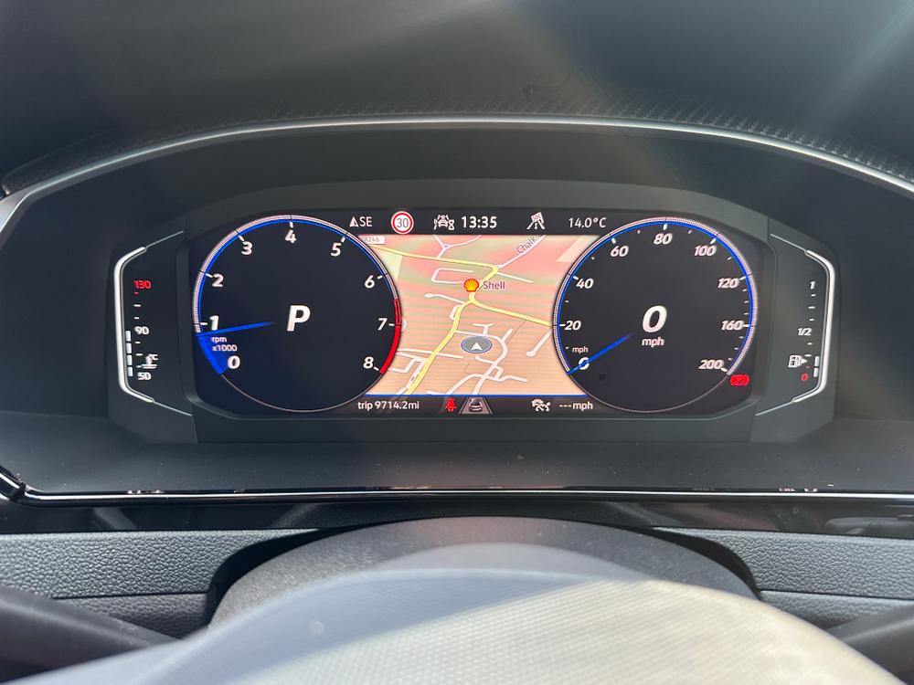 Used Volkswagen Arteon DF73LRO 39