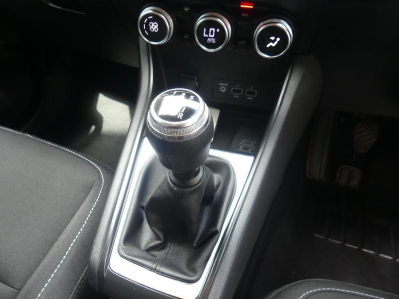 Renault Captur Photo 1ccff309-fb48-4597-85e3-2bbd4af7ba5e.jpg