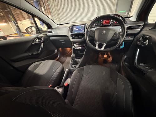 Peugeot 208 Photo 1cd730a4-d4e9-4eb8-9c1d-8fdcfaa6a8b3.jpeg