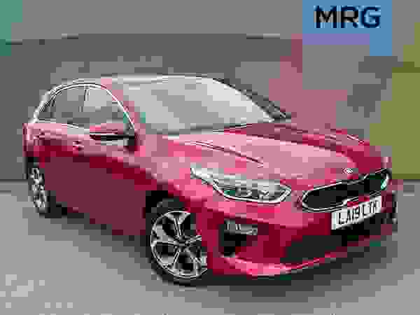 Used 2019 Kia CEED 1.6 CRDi ISG 3 5dr DCT Red at Chippenham Motor Company