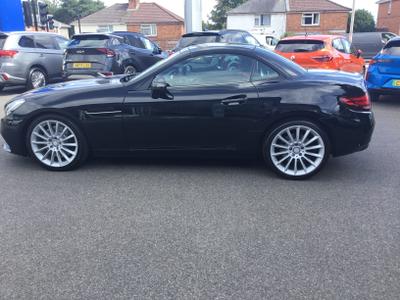 Mercedes-Benz SLC Photo 6