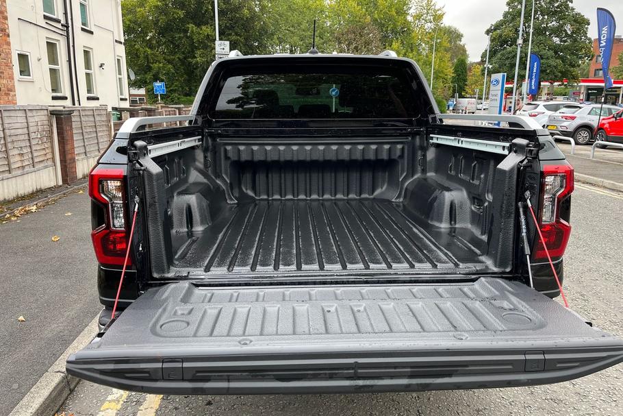 Used Ford RANGER PLATINUM14 7