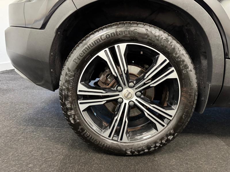 Volvo XC40 Photo 1ce7c8f0-afa9-4867-83b0-926f9b58d5e0.jpg