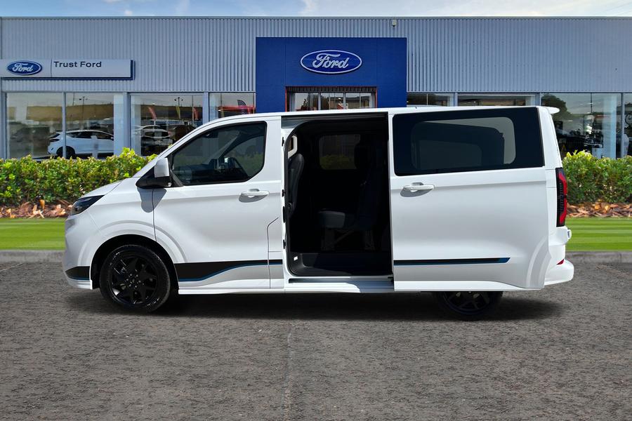 Ford TRANSIT CUSTOM Photo 1cf23693-ca20-40e3-9e45-34f58c6bd4bb.jpg