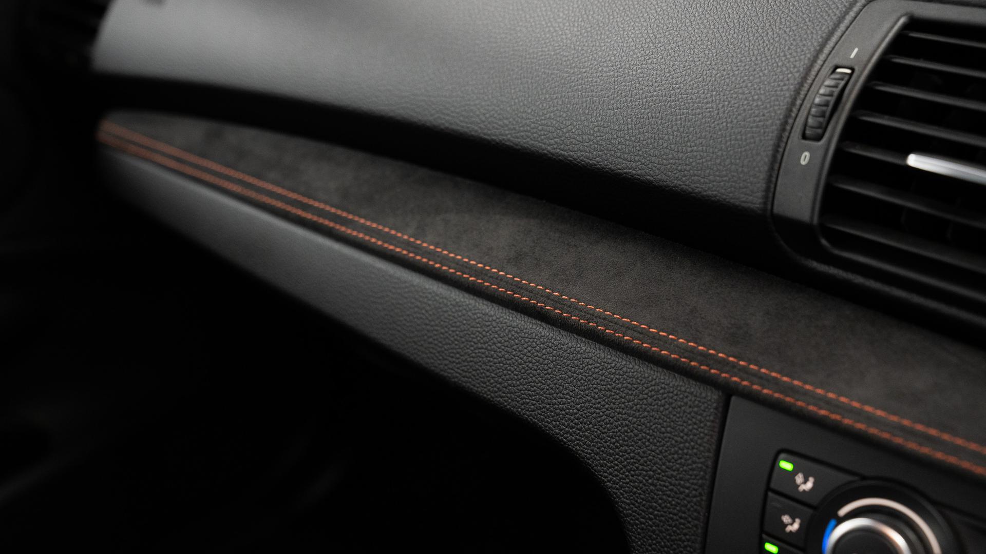 BMW 1M Photo 1cff03e6-0439-4082-849d-374985f8af6d.jpg