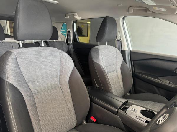 Used Nissan X-Trail WT25RVR 14