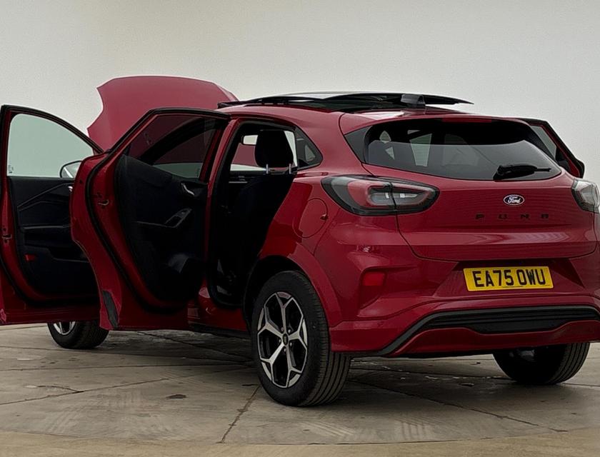 Ford Puma Photo 1d02de76-2d3b-4c79-b4db-b669d2ccb718.jpg