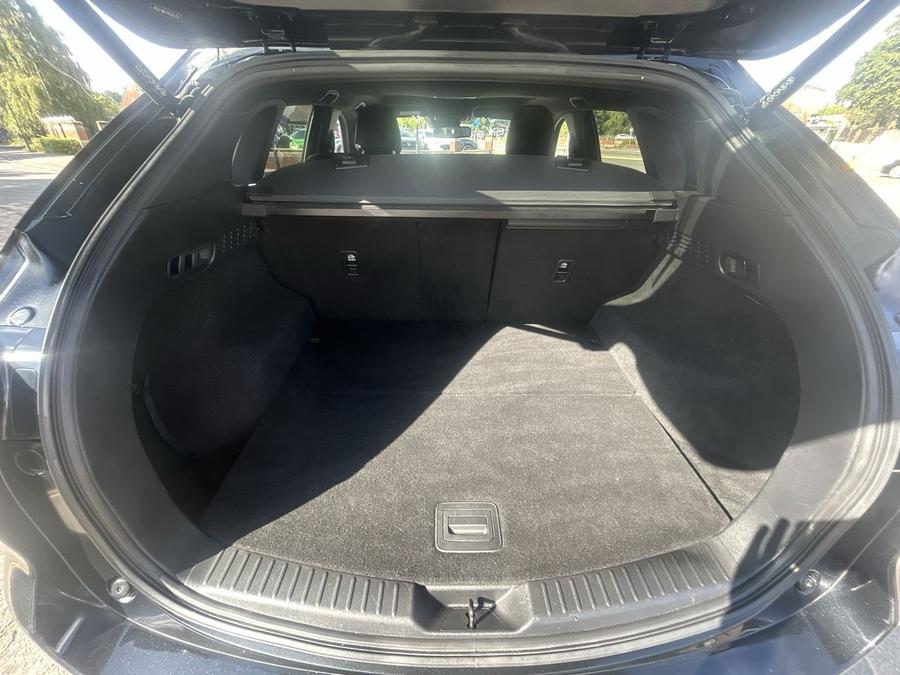 Mazda CX-5 Photo 1d050c4d-0da4-4e55-9ddf-5a1b92657ac6.jpg