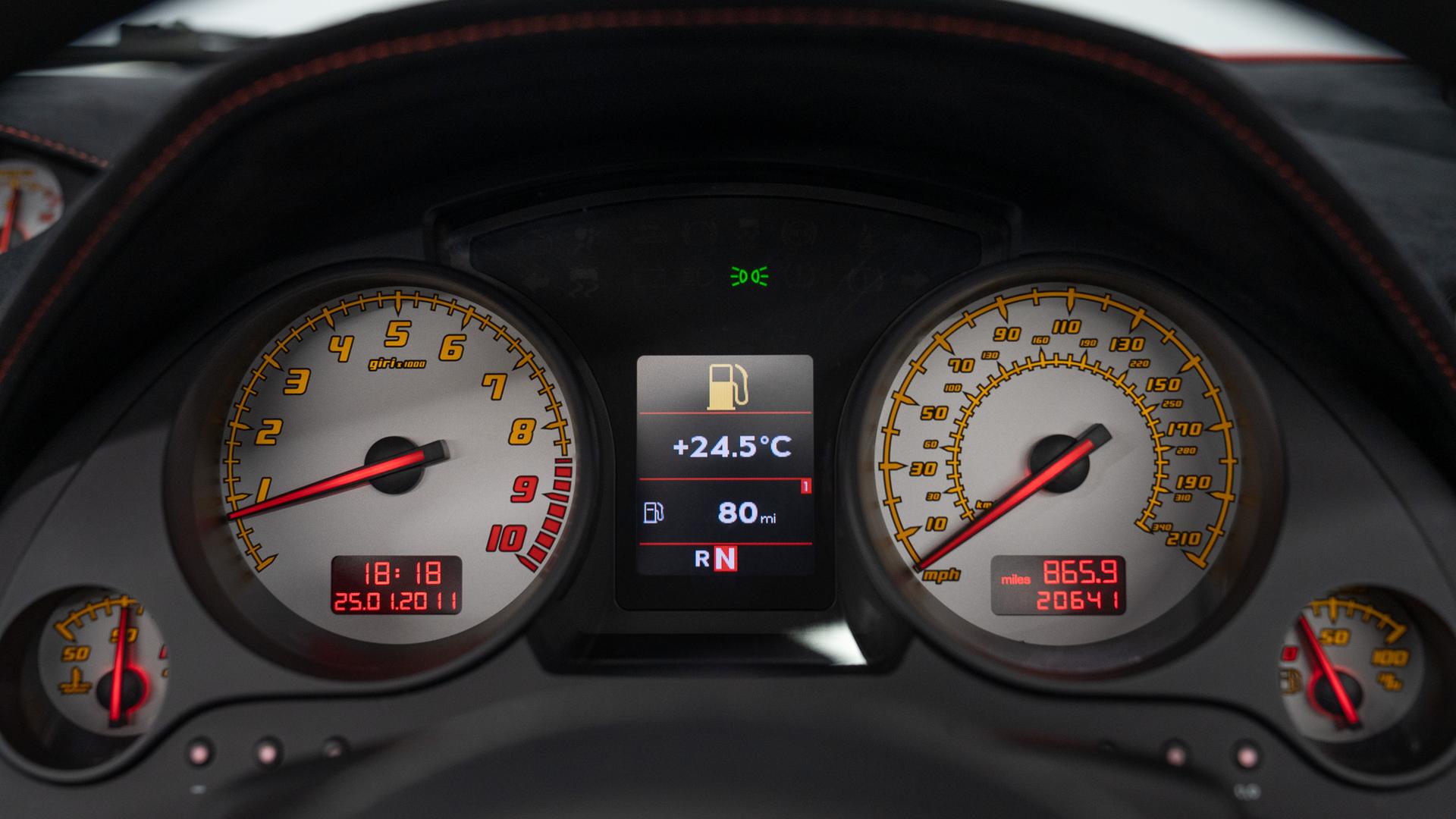 LAMBORGHINI Gallardo Photo 1d08f58a-0af5-415d-afee-e87301acdb95.jpg