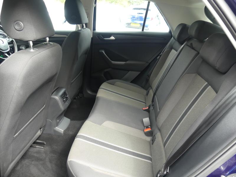 Volkswagen T-Roc Photo 1d0ab815-ae15-4f67-b3c7-323b97491fdd.jpg