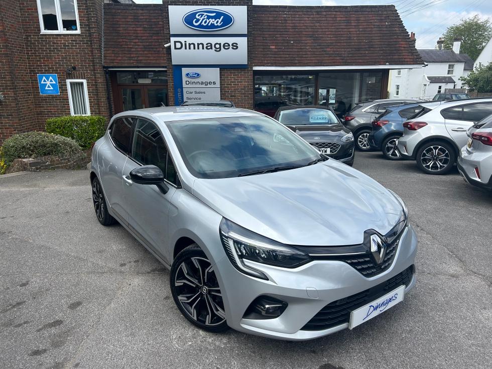 Renault Clio Photo 1d0db5d4-9ccf-4307-a19f-87de9c67eb1f.jpeg