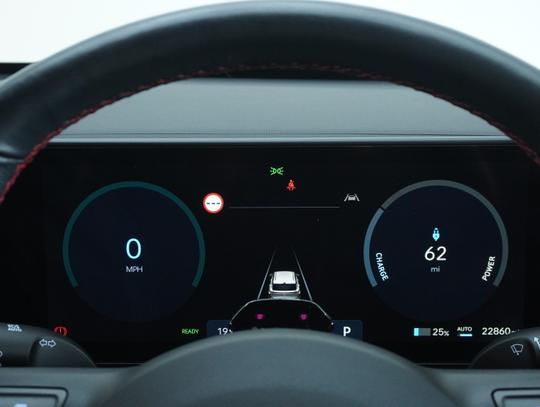 Hyundai KONA Photo 1d1028af-98f2-4964-b2ec-cd385c101dfa.jpg
