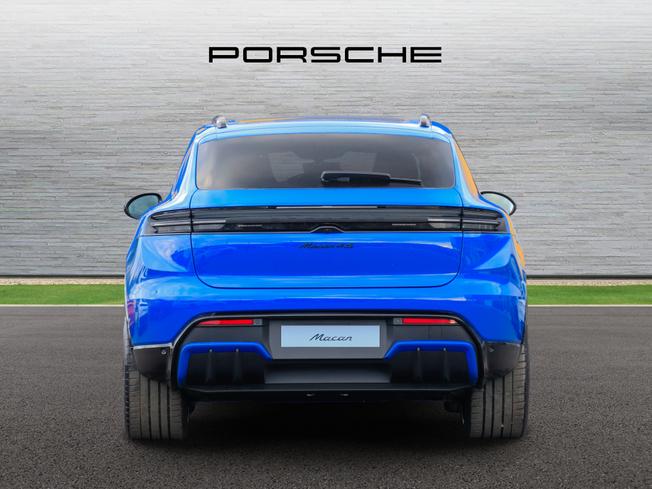 PORSCHE Macan Photo 7