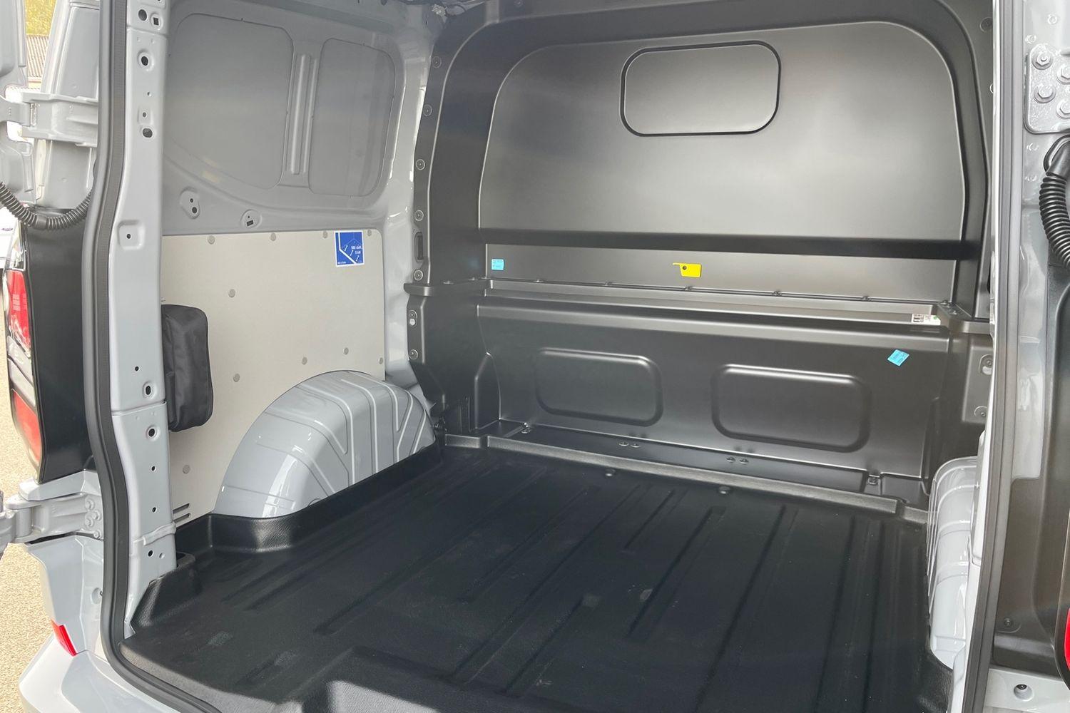 Ford TRANSIT CUSTOM Photo 4