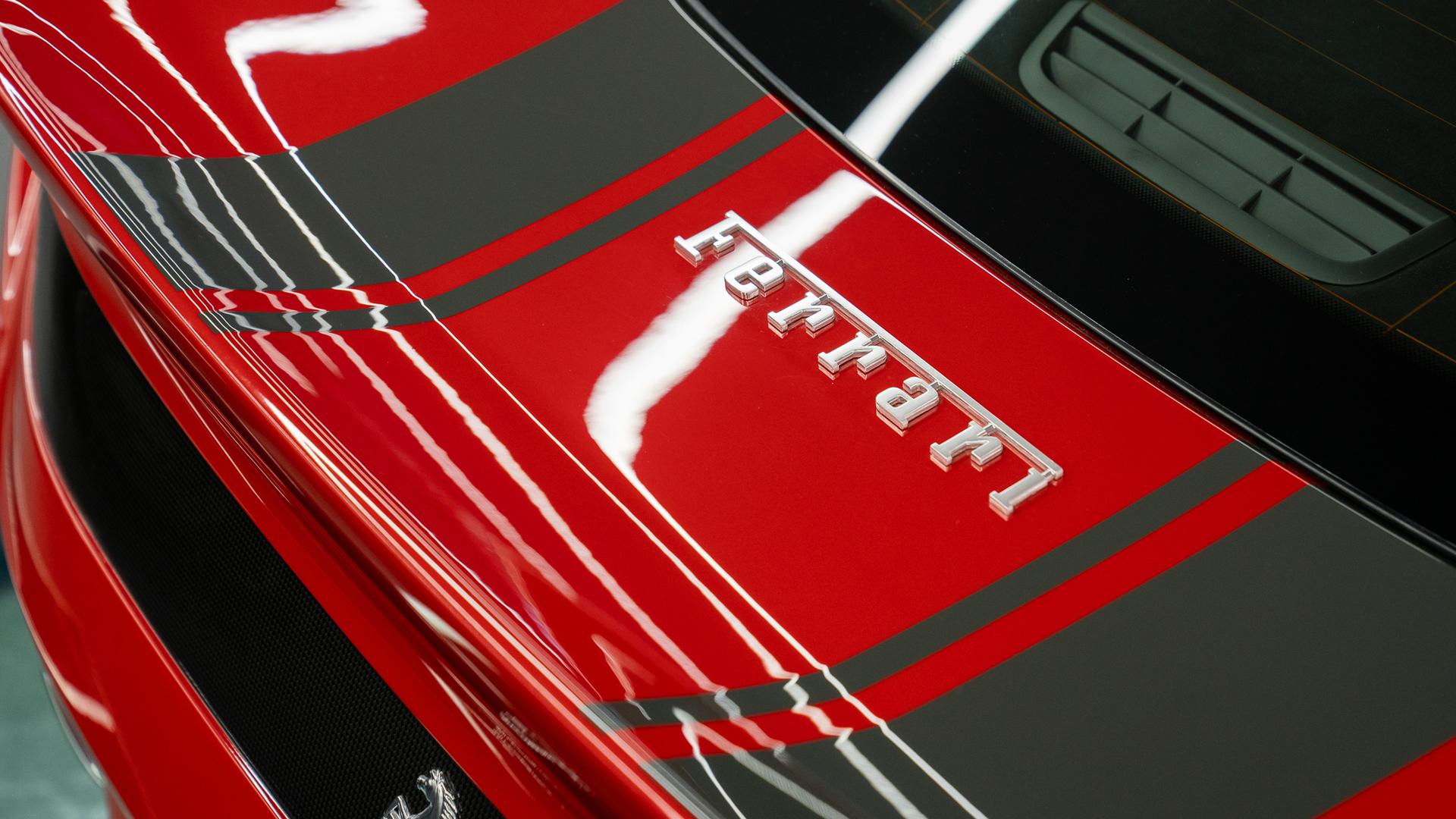 Ferrari F12 Photo 1d209c89-2cf5-4405-bffb-d7ac1d05f1f8.jpg