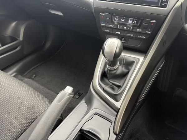 Honda Civic Photo 17