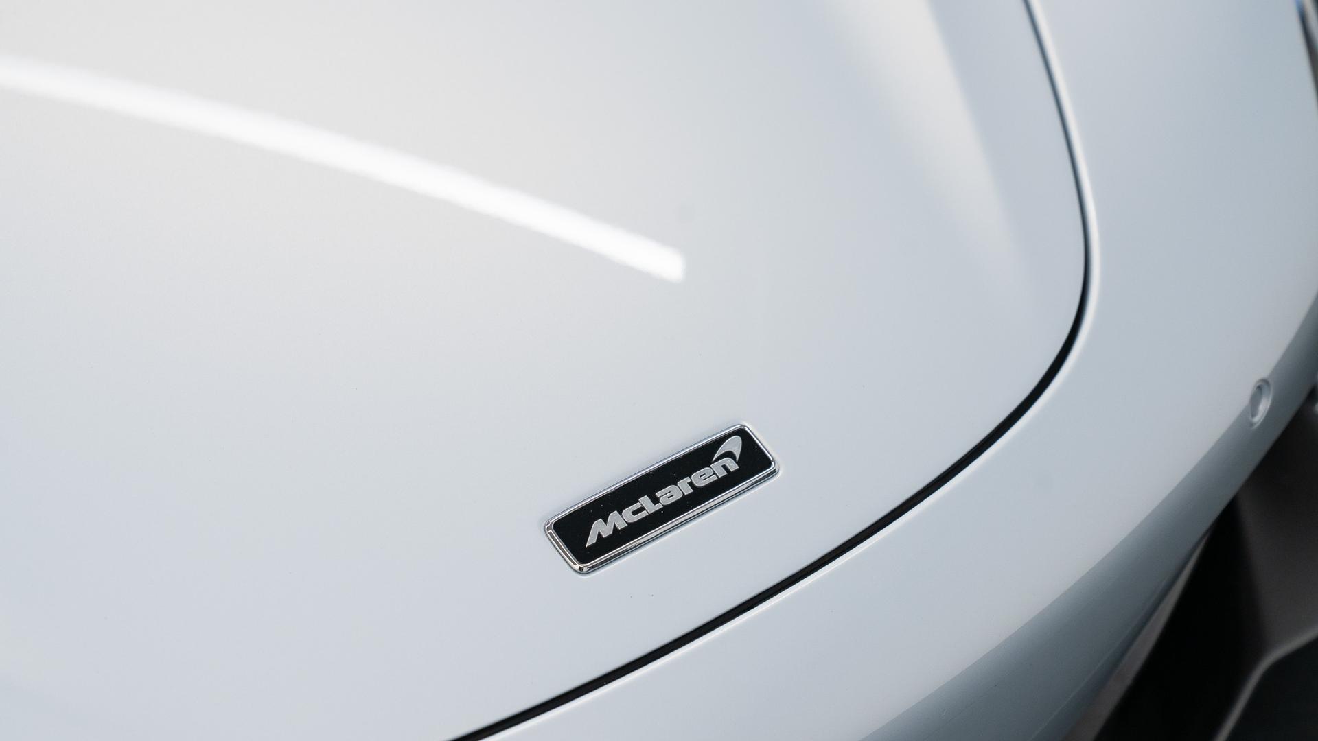 McLaren 720S Photo 1d2aa146-c1c1-41f2-80f3-aefe3439a56f.jpg