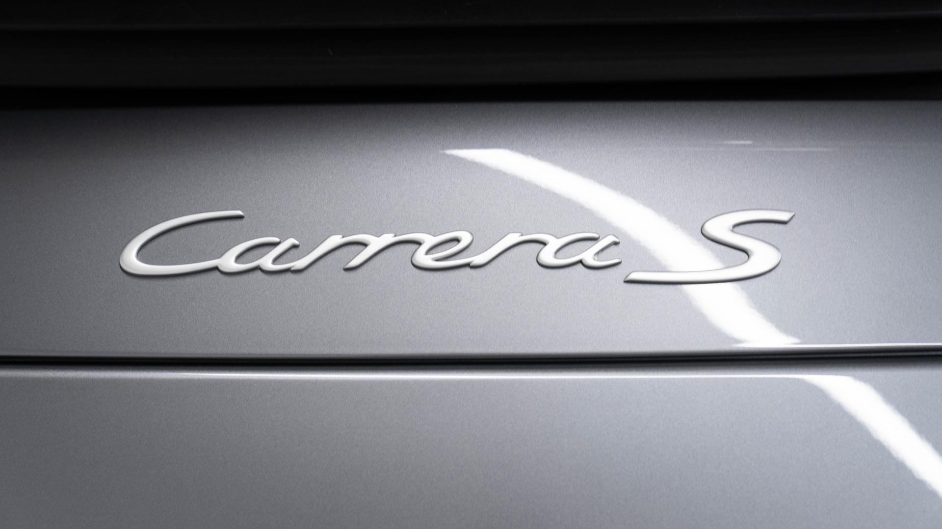 Porsche 911 Photo 1d31ecc3-cacf-496b-a0ce-953bb6e7bcd1.jpg