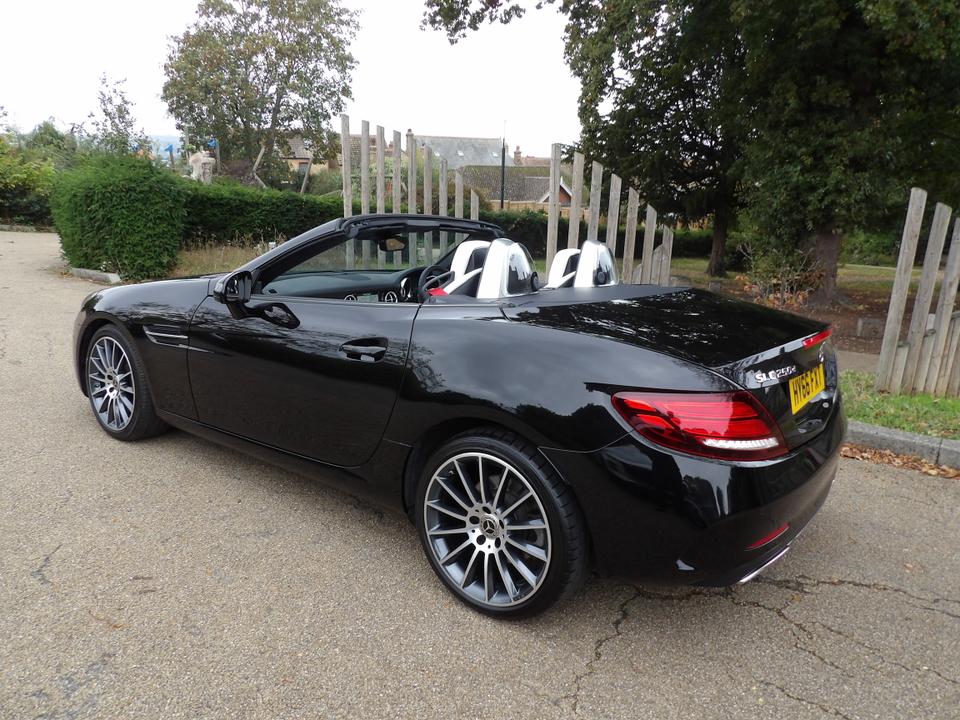 Used Mercedes-Benz SLC HY66FXT 16