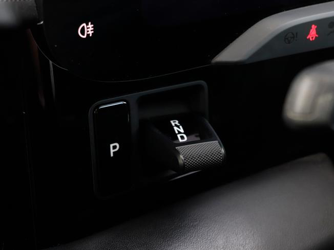 PORSCHE Taycan Photo 31