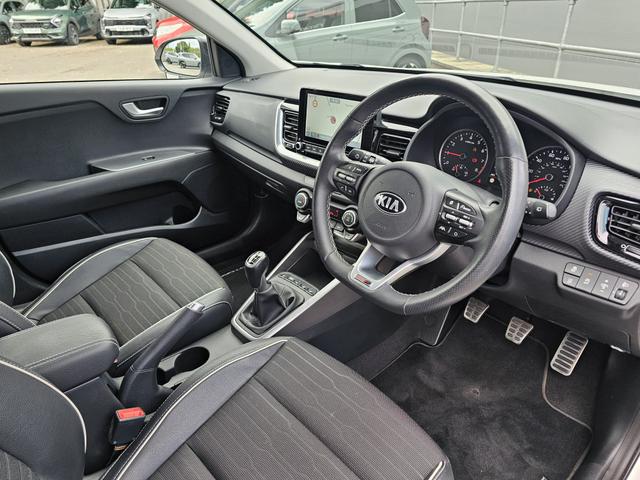 Kia Stonic Photo 1d5b93d2-96ce-4e34-87a1-d4e0a54b827c.jpg
