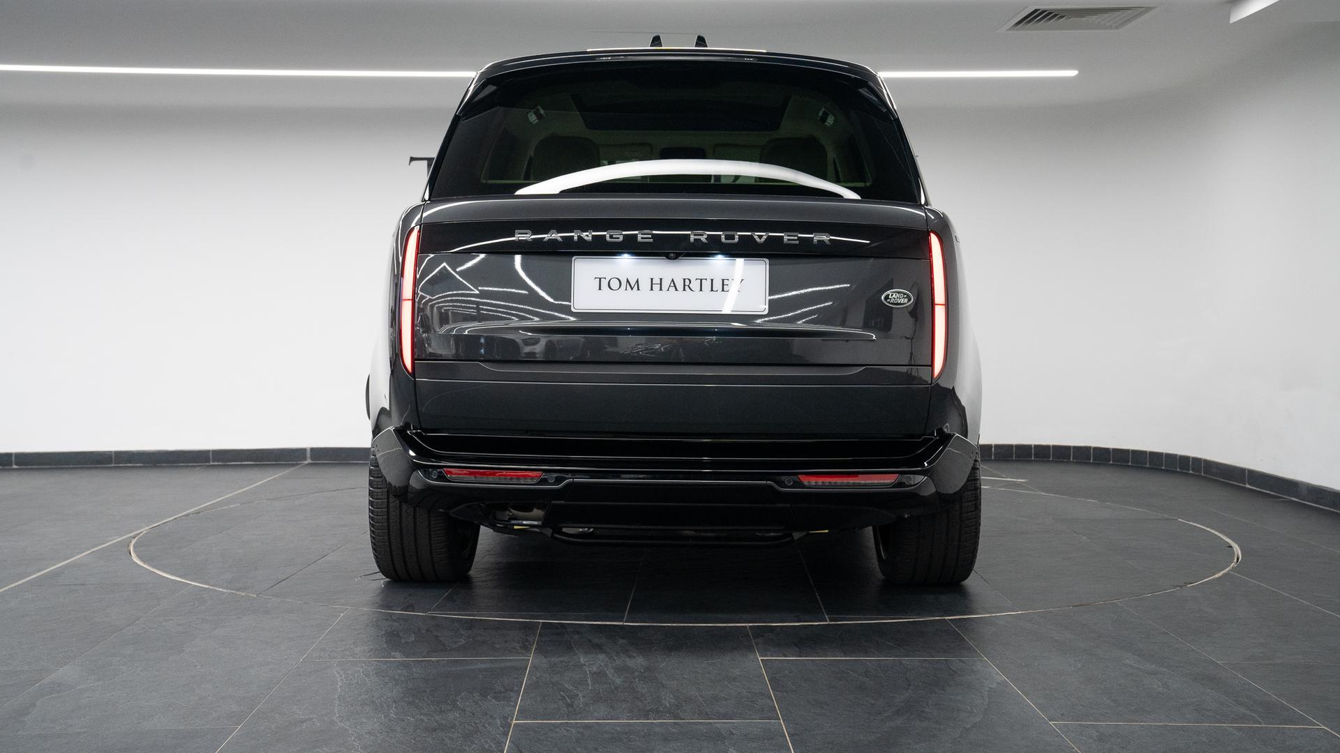 Land Rover RANGE ROVER Photo 1d603202-b841-4232-9bec-edd0bd8e066d.jpg