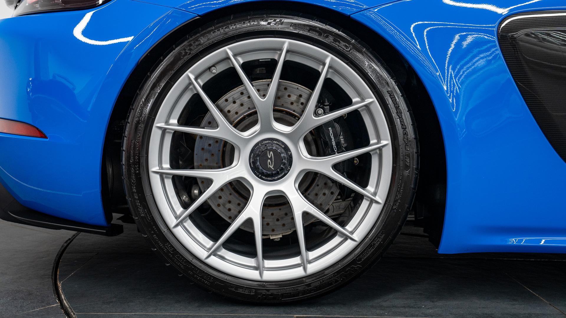Porsche 718 Cayman Photo 1d66366a-7586-42db-9be1-1dfcffccfb20.jpg