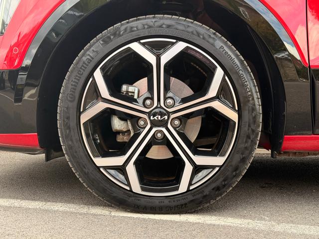 Kia Niro Photo 1d664e4b-c2e6-4f5a-99b5-d502d657cb7e.jpg
