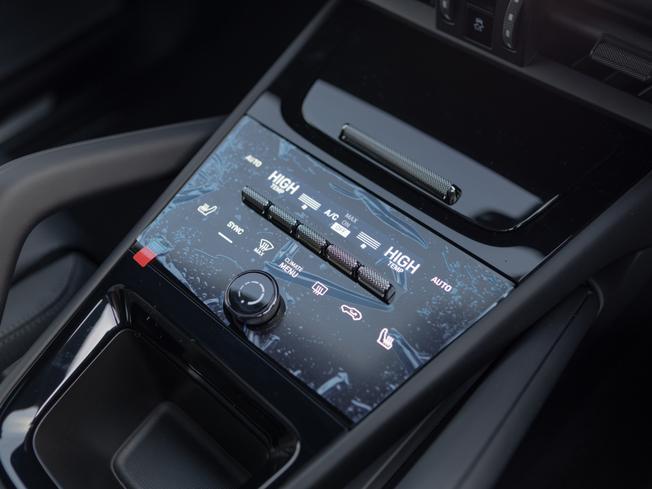 PORSCHE Cayenne Photo 25