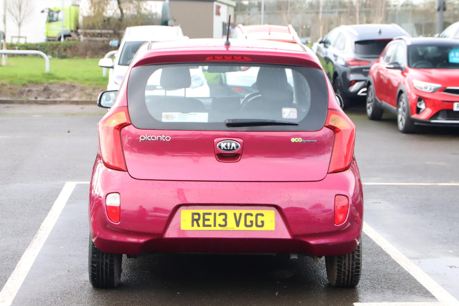 Kia Picanto 1.25 2 EcoDynamics in Fuchsia Blush 5 995