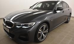 BMW 3 SERIES Photo 6