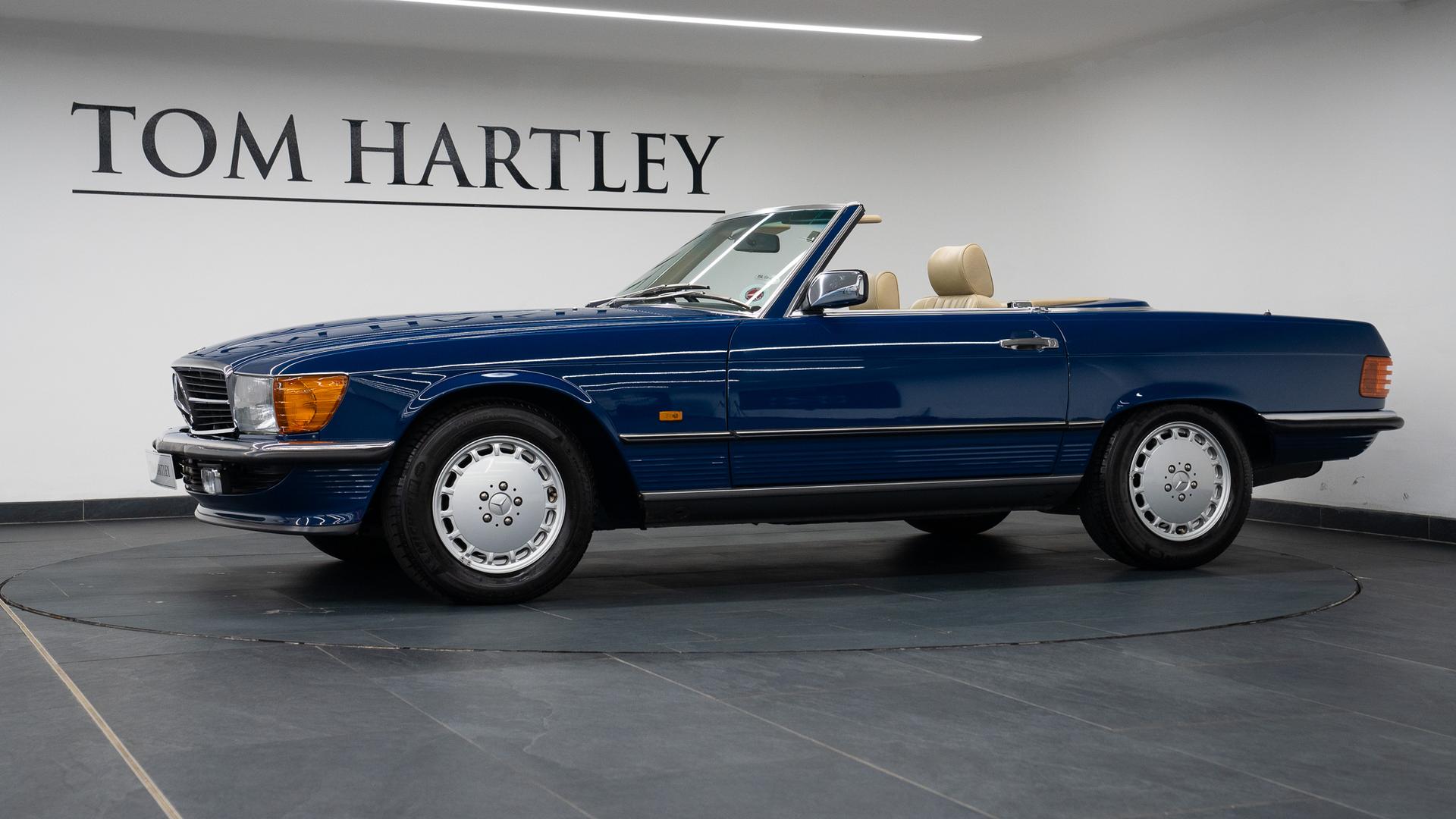 Mercedes-Benz 300 SL Photo 1da5fdfb-aac0-433e-99b9-95c63d4805c4.jpg