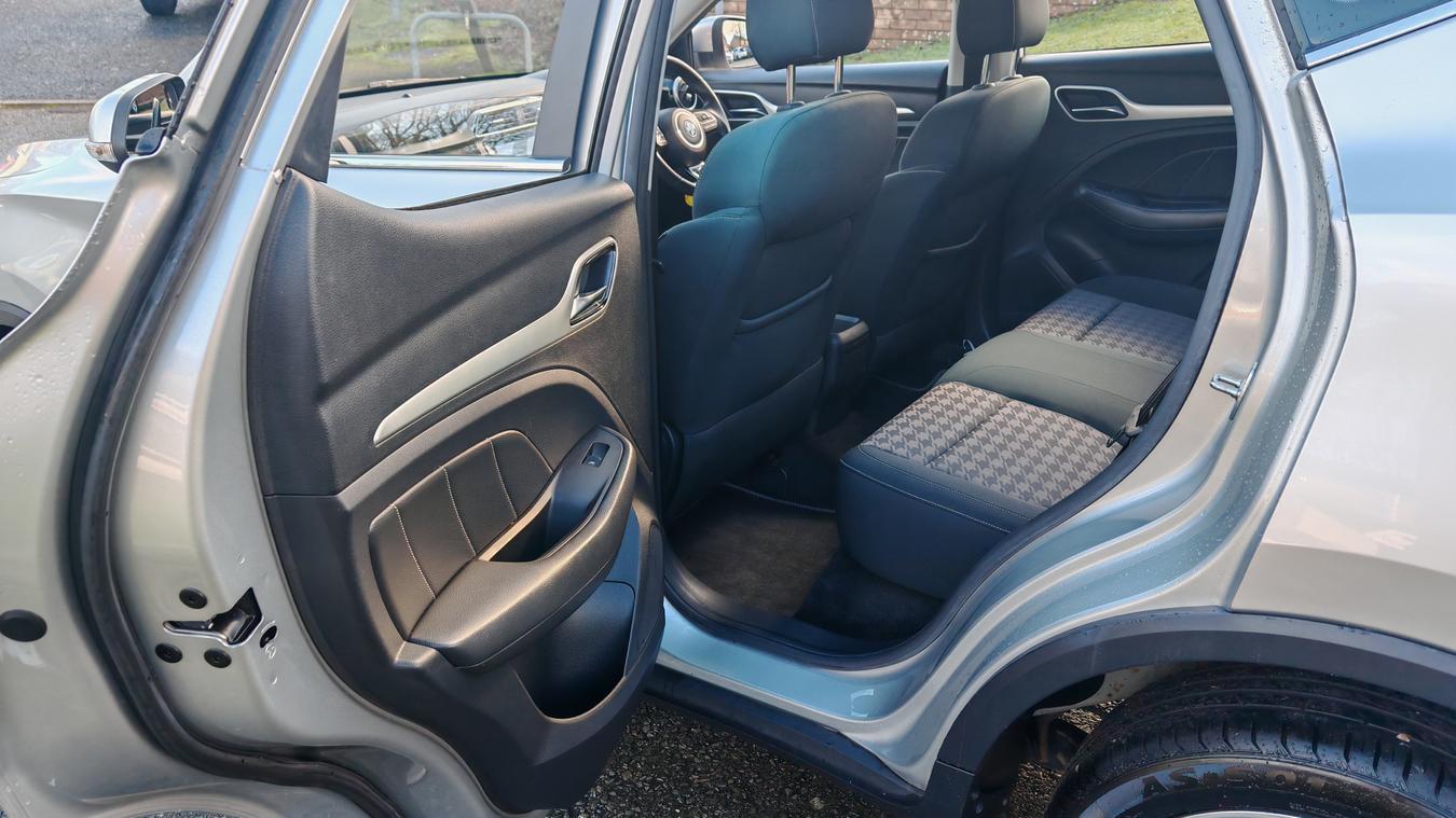 Used MG ZS FE68UWX 20