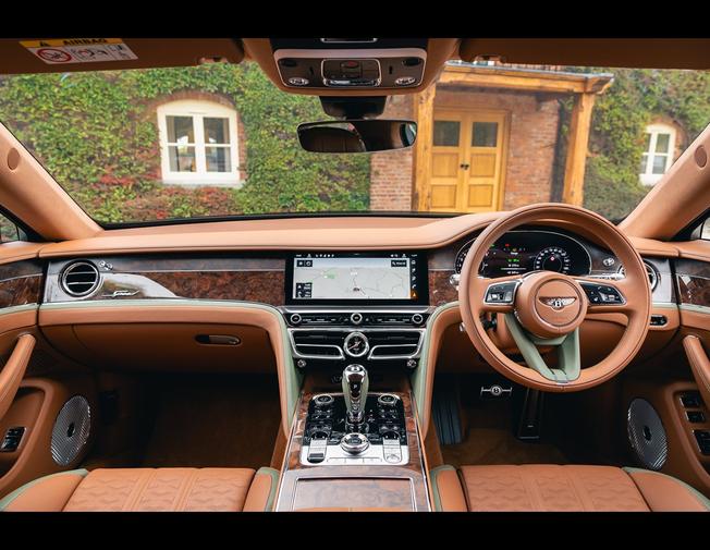 BENTLEY Flying Spur Photo 5
